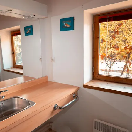 Des Tropes Chalet *